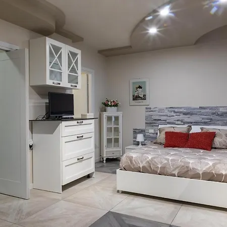 Cittadella 10 * Turín
